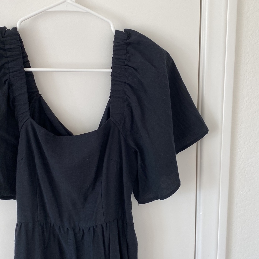 Dress - Picture 2 of 3
